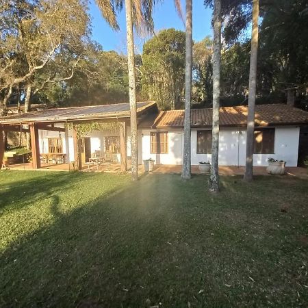 Chacara Em Condominio A Beira Da Represa Para Locacao Familiar Ibiuna Luaran gambar