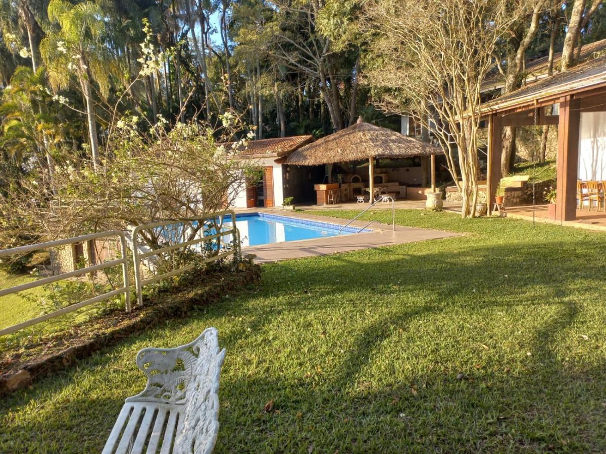 Chacara Em Condominio A Beira Da Represa Para Locacao Familiar Ibiuna Luaran gambar