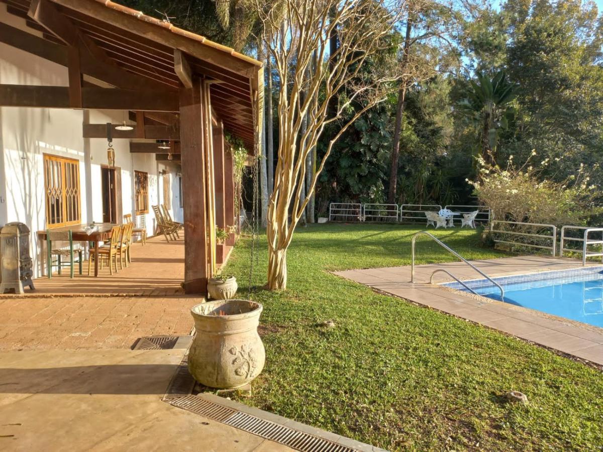 Chacara Em Condominio A Beira Da Represa Para Locacao Familiar Ibiuna Luaran gambar