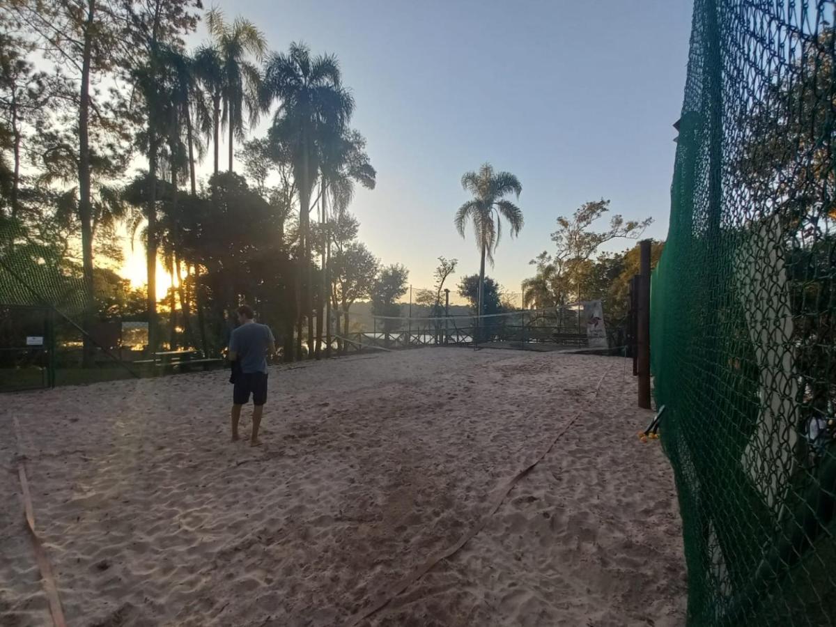 Chacara Em Condominio A Beira Da Represa Para Locacao Familiar Ibiuna Luaran gambar