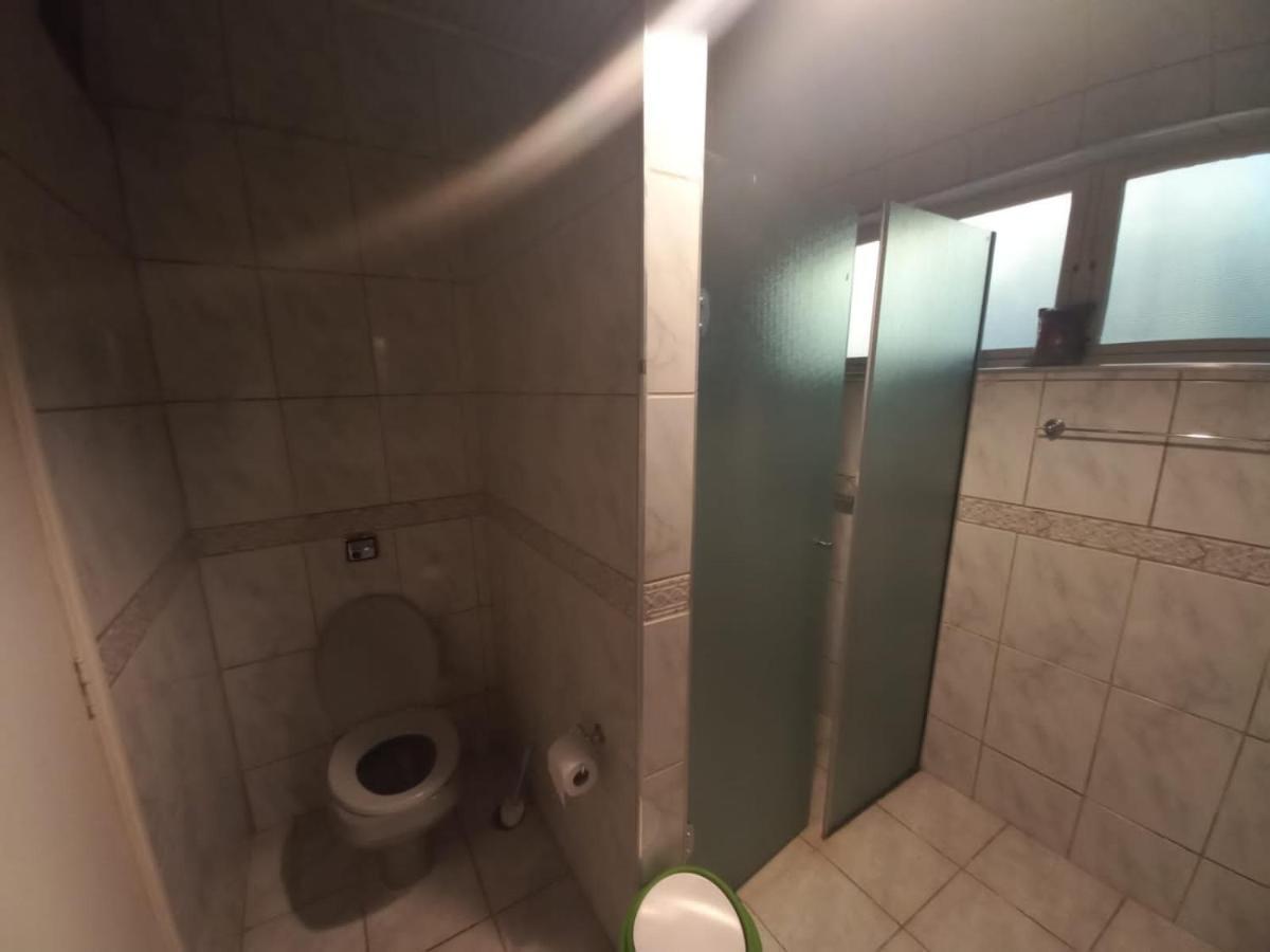 Chacara Em Condominio A Beira Da Represa Para Locacao Familiar Ibiuna Luaran gambar