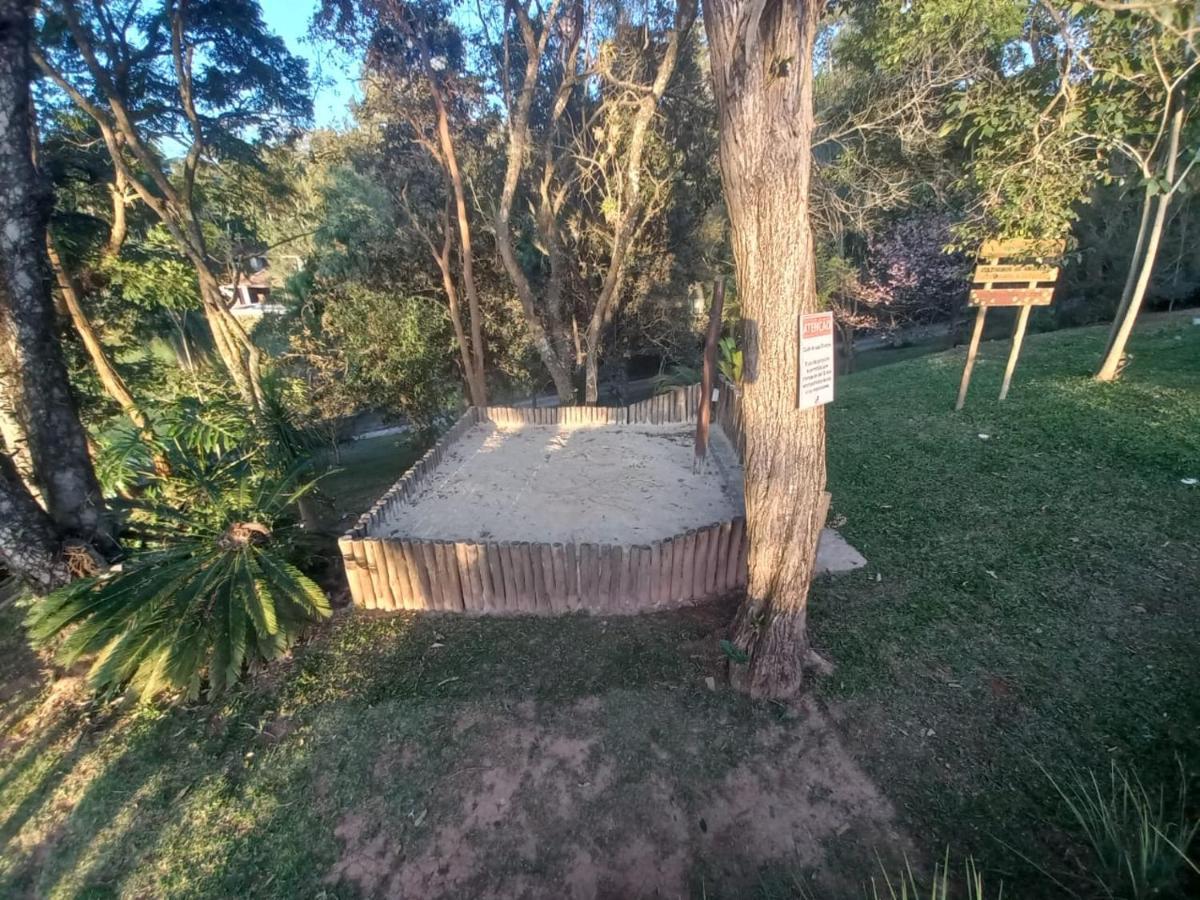 Chacara Em Condominio A Beira Da Represa Para Locacao Familiar Ibiuna Luaran gambar
