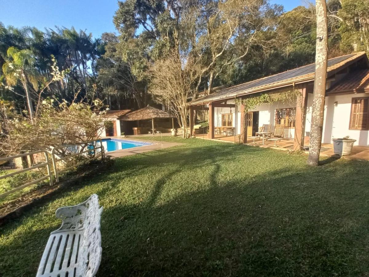 Chacara Em Condominio A Beira Da Represa Para Locacao Familiar Ibiuna Luaran gambar